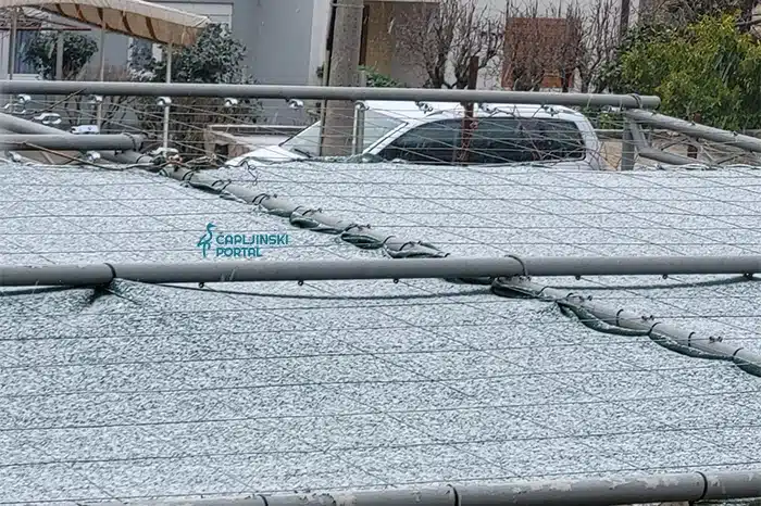 FOTO/VIDEO | Snijeg zabijelio Čapljinu i cijelu Hercegovinu