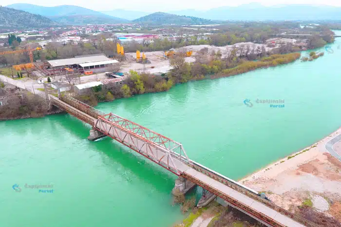 Stanje pripravnosti u FBiH: Narančasti alarm zbog poplava, klizišta i novog snježnog nevremena