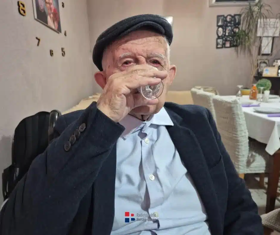 FOTO: Blaško Bilić proslavio stoti rođendan!