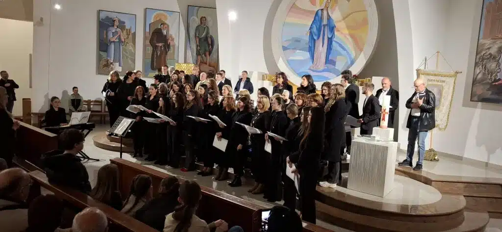 FOTO: Održan Korizmeni koncert u župi Gospe od Zdravlja u Neumu