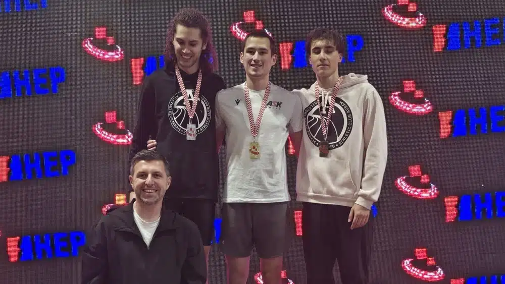 Filip Kozina seniorski prvak Hrvatske u troskoku s najboljim dvoranskim rezultatom u 2026. godini