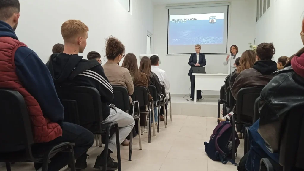Održano stručno predavanje na temu “Voda i rod – Gdje voda teče, raste jednakost”