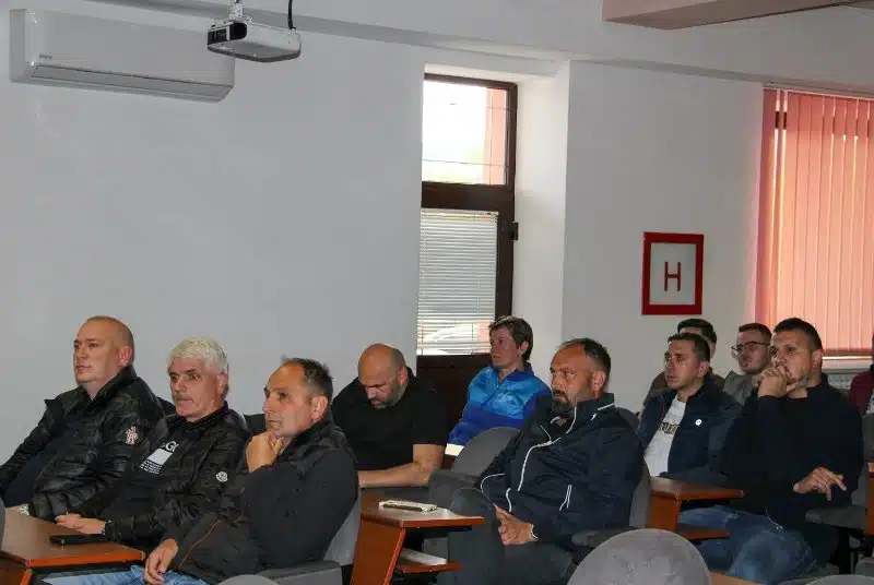 U TOMISLAVGRADU održana javna rasprava o idejnom projektu izgradnje sjeverne tribine s poslovnim prostorima