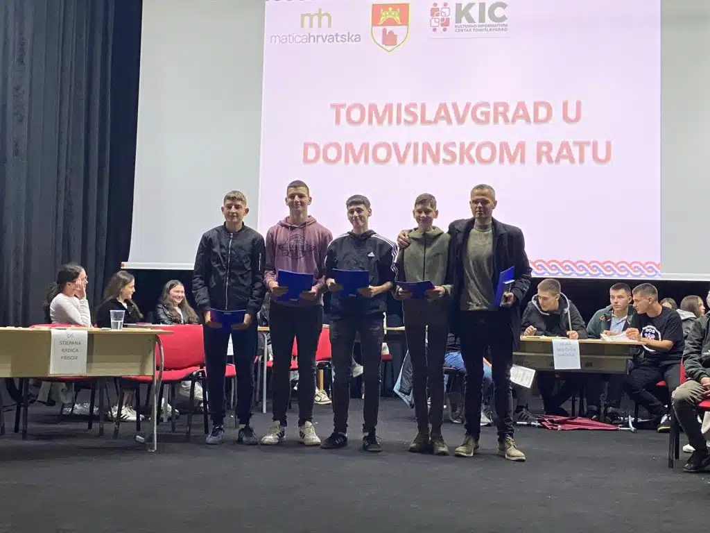 Srednja strukovna škola pobjednik kviza „Tomislavgrad u Domovinskom ratu“