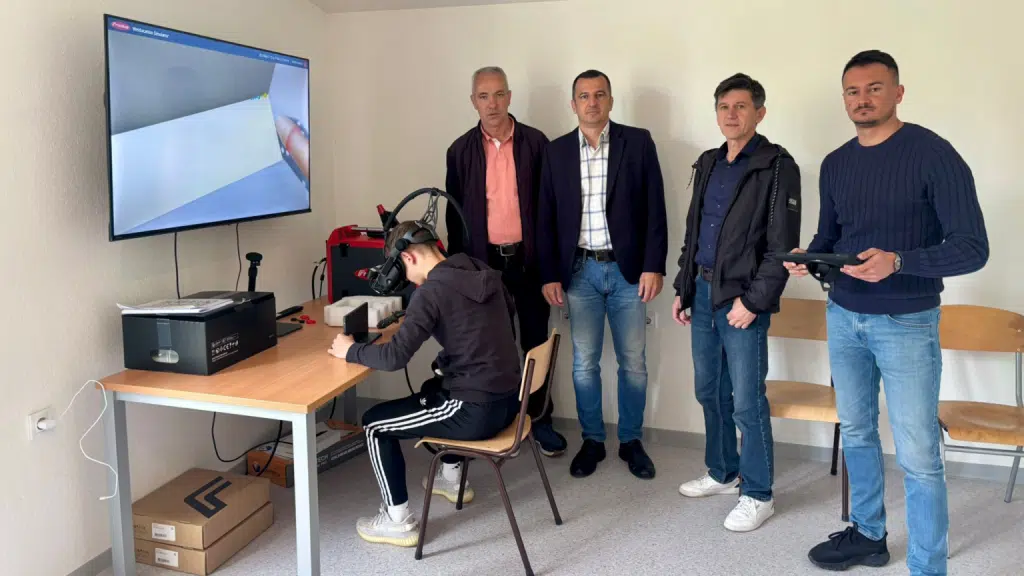 Srednja strukovna škola Tomislavgrad dobila suvremeni simulator zavarivanja