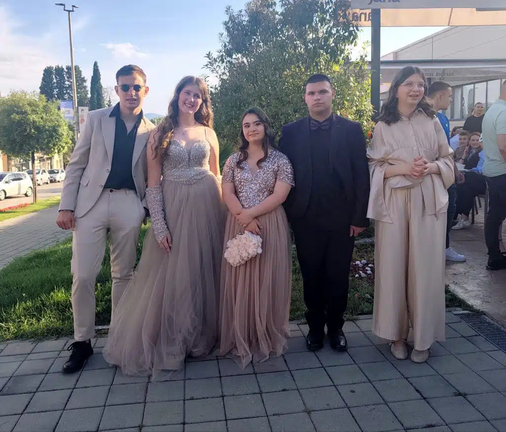 Ljubuški: Maturalna večer 70. generacije maturanata Srednje strukovne škole Ruđera Boškovića