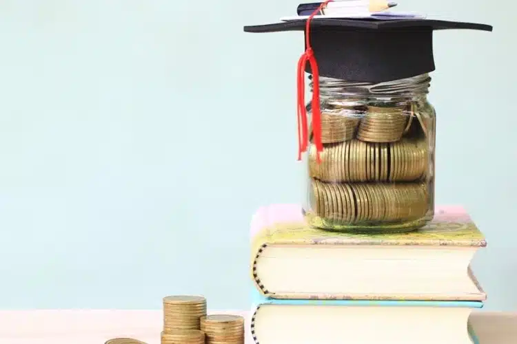 Objavljena konačna odluka: dvije tisuće stipendija za studente pripadnike hrvatskog naroda izvan RH