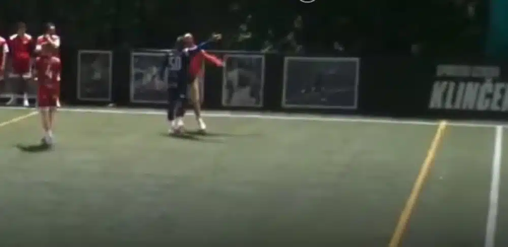VIDEO: Pogledajte trenutak kada je Marko Martinjak udario nogometaša Posušja Tomislava Mrkonjića