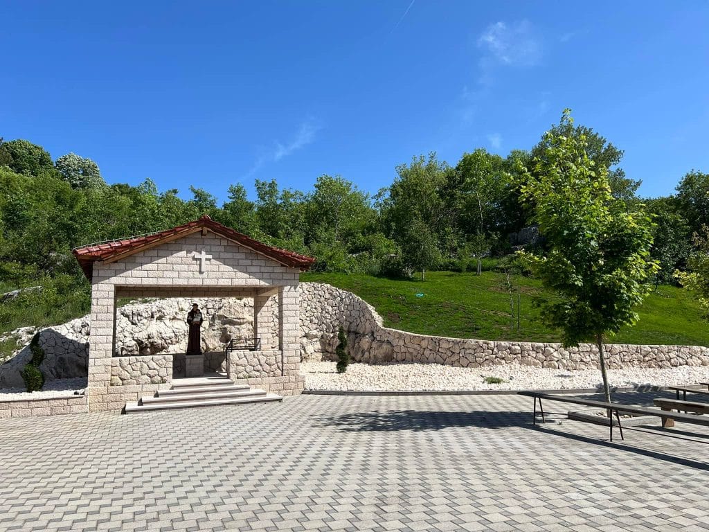 Blagoslov djece, trodnevnica i svečana misa: evo programa proslave sv. Ante u Sutini