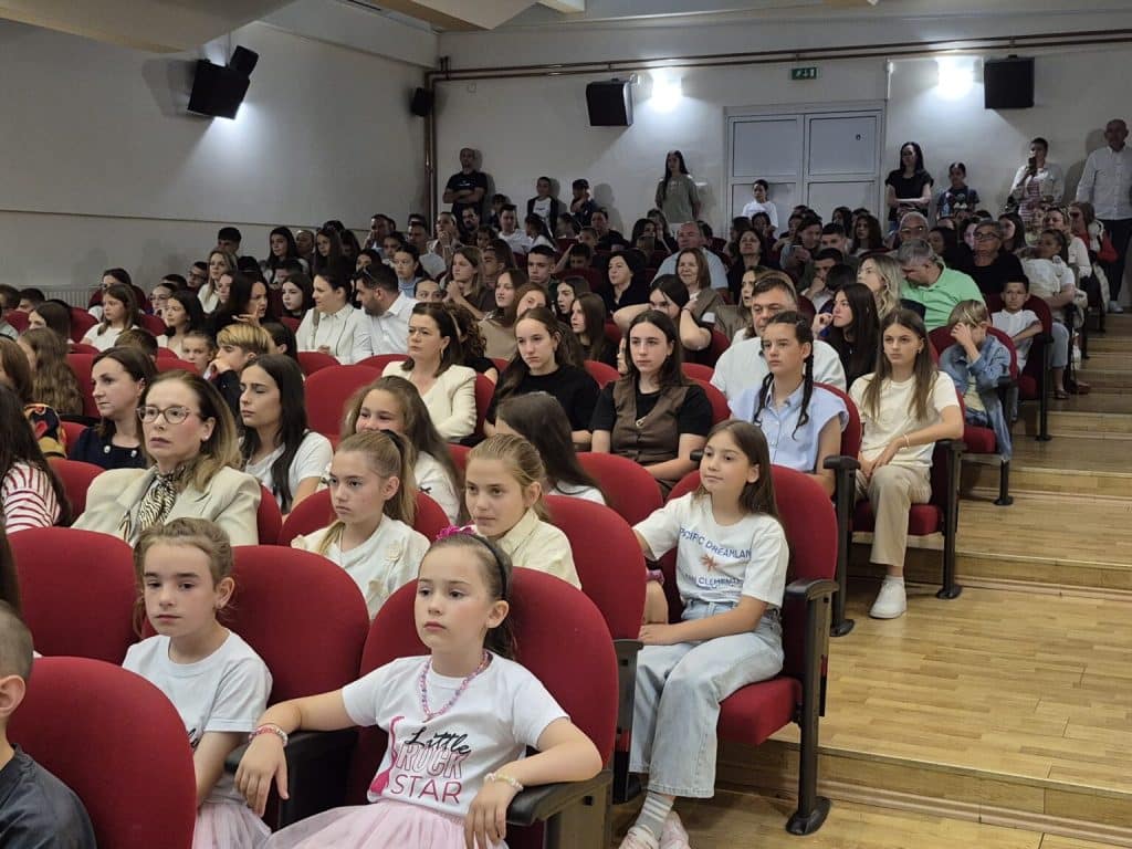 OŠ Ivana Mažuranića Posušje svečano obilježila Dan škole