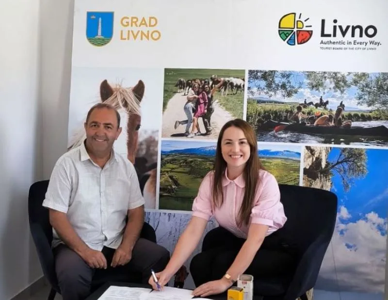 FOTO: SEŠ Livno i TZ Grada Livna potpisale Memorandum o razumijevanju i suradnji