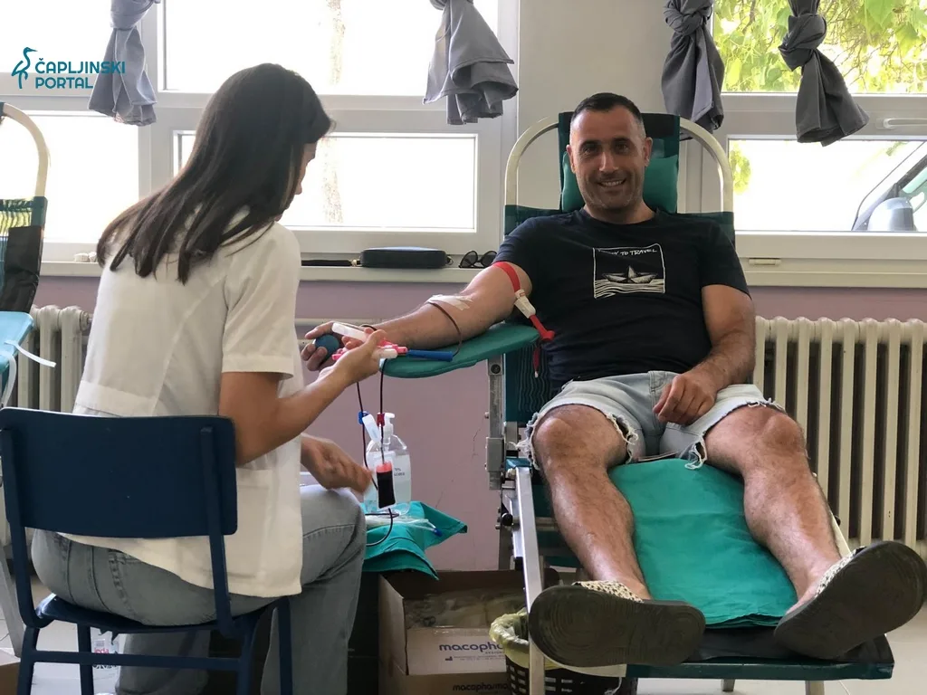 FOTO | U četvrtoj akciji darivanja krvi u Trebižatu prikupljeno 11 doza krvi