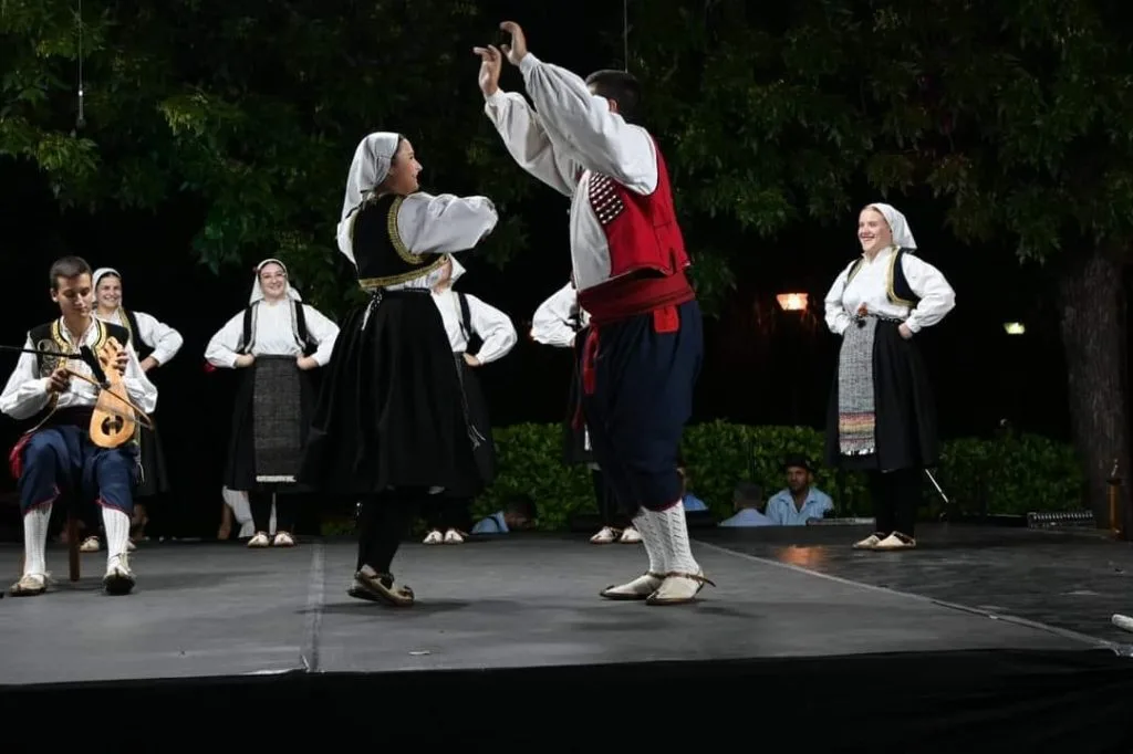 Folklorne večeri u Posušju: HKUD „fra Petar Bakula“ obilježava 25 godina rada