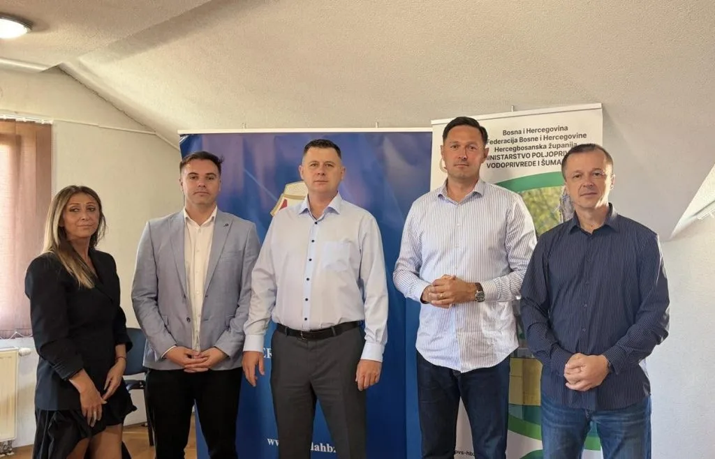 Potpisani ugovori o sufinanciranju: 650.000 KM za vodoprivredne projekte u HBŽ