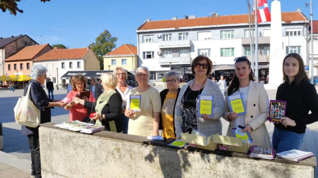Kampanja “Jedan roditelj – dupla odgovornost” predstavljena građanima Livna