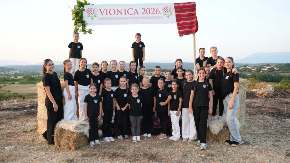 Počele 15. Međunarodne večeri folklora u Vionici