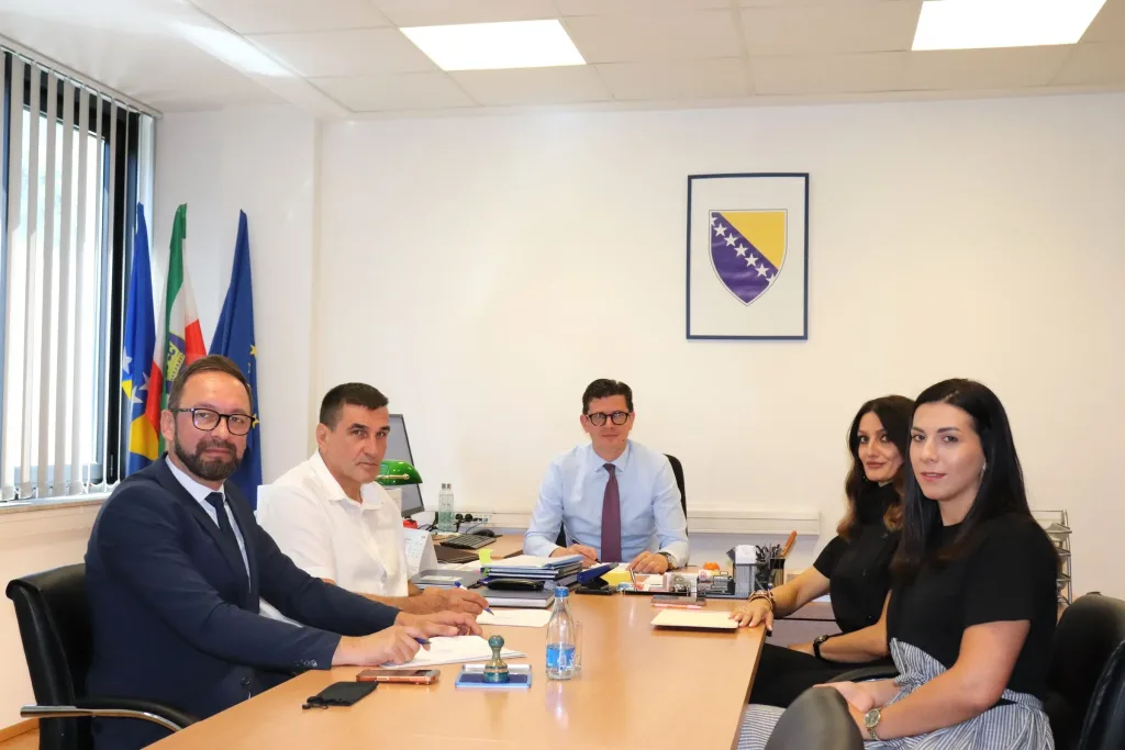 Potpisan Memorandum o saradnji između Ureda za borbu protiv korupcije ZDK, Tužilaštva ZDK i Uprave policije ZDK