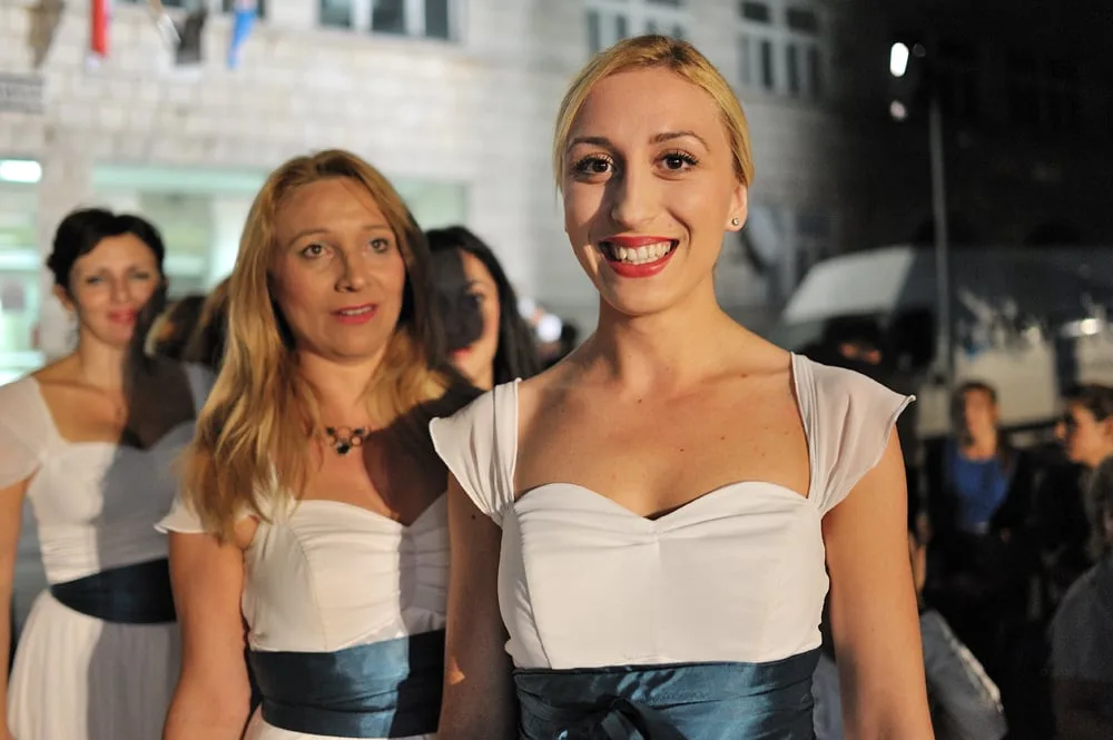 Večeras finale ženskih klapa u Posušju, u revijalnom dijelu nastupa Darko Domjan