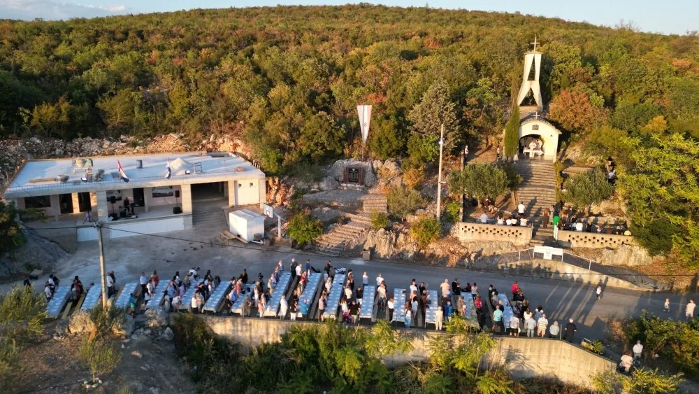 Dan Paoče: Misa, druženje i tradicija koja traje više od tri desetljeća