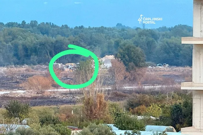 FOTO | Građani snimili paljenje na obodu Ade i pozvali nadležne: ”REAGIRAJTE”