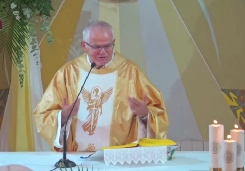 Fra Ćiro Lovrić proslavio zlatnu misu u Odžak Ćaiću: 50 godina svećeništva