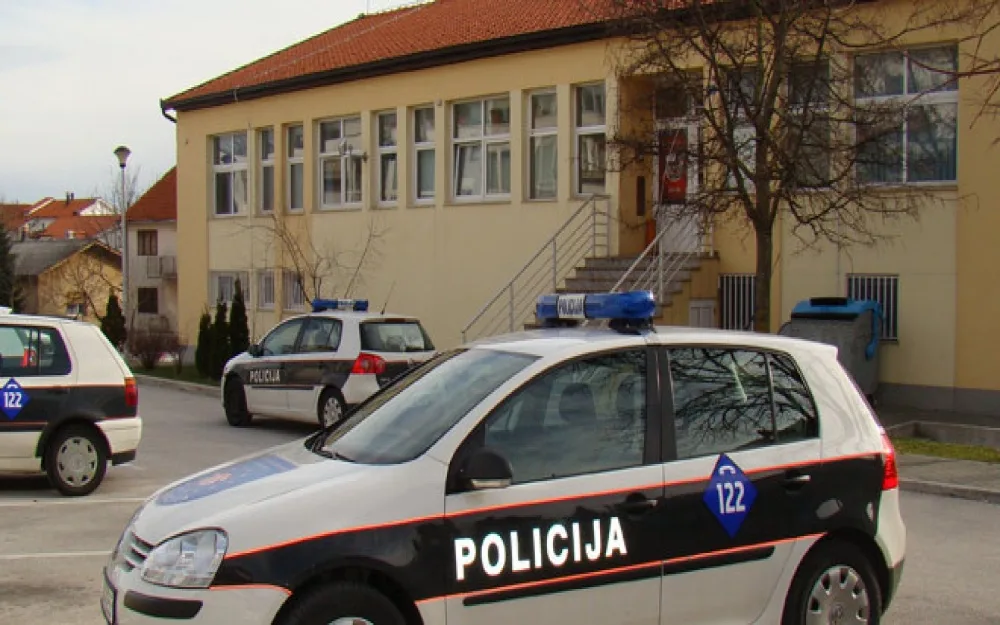 Rasvijetljena krađa parfema iz posuške DM-a: osumnjičeni Zeničanin priznao djelo