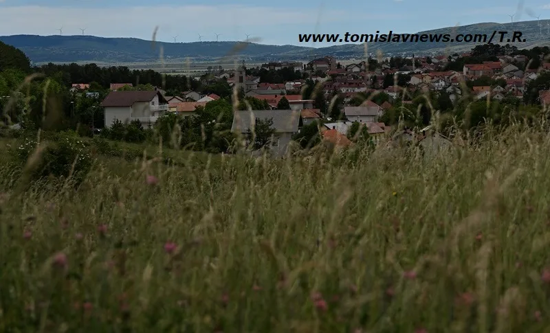 VIDEO/DOBRO vam umjereno vedro i toplo jutro iz Tomislavgrada!
