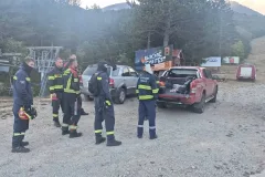 Posušani na terenu deseti dan: Vatrogasci brane Čvrsnicu, cijevi polažu na 1.760 metara visine