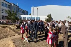 Položen kamen temeljac za dogradnju: OŠ Ivana Mažuranića dobit će 25 novih učionica