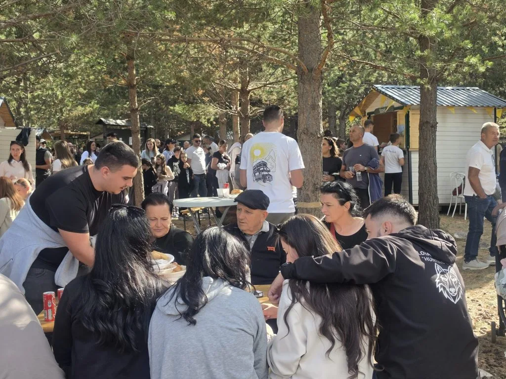 Blidinje Gastro Fest privukao brojne posjetitelje: Sunčan dan, domaća gastronomija i druženje u Masnoj Luci (foto/video)