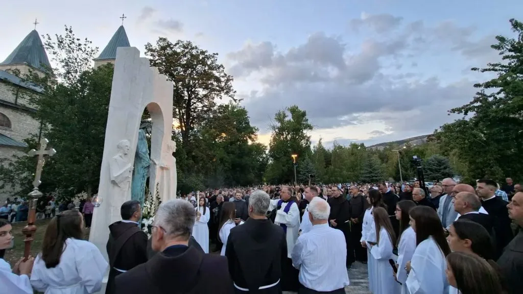 Na Gorici blagoslovljen novi Križni put