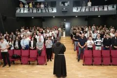 U Čitluku prikazan film o fra Rupertu Rozmariću