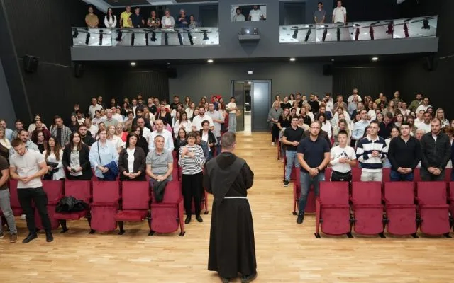 U Čitluku prikazan film o fra Rupertu Rozmariću