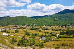 Pozitivna priča iz Rakitna: Trojica braće zajedno vode farmu, pekarnicu i restoran