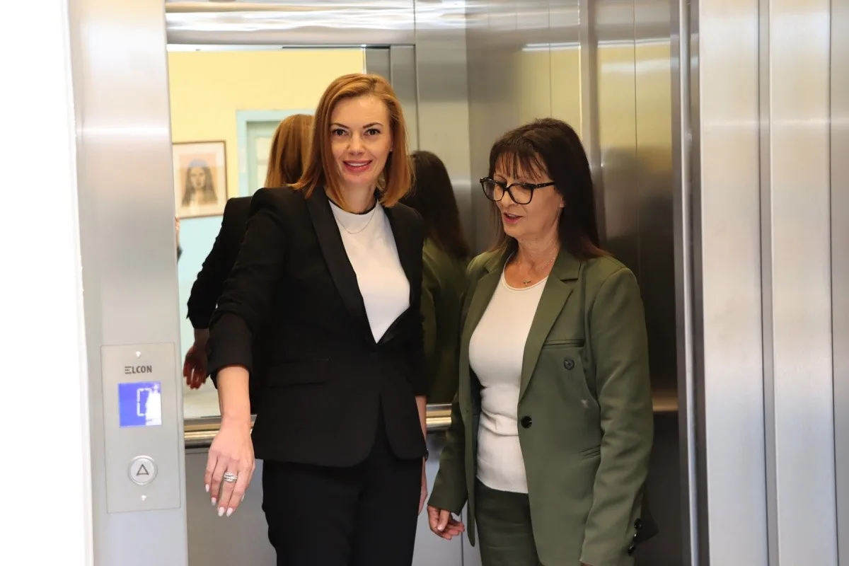 FOTO | Osnovna škola Vladimira Pavlovića dobila lift