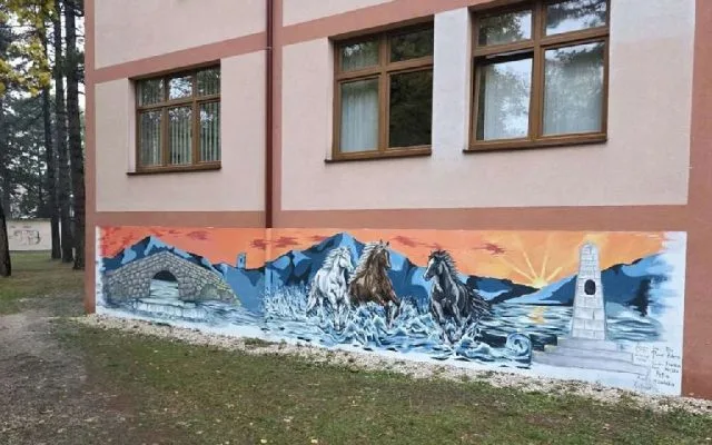 Livanjski srednjoškolci mijenjaju izgled gradskih prostora
