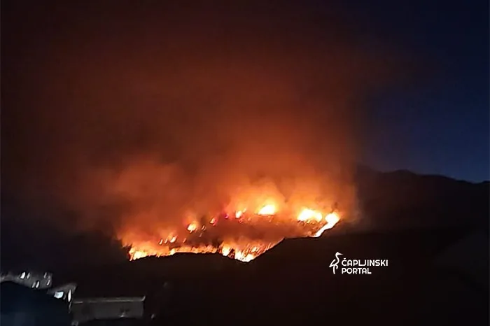 Požar kod Metkovića: Vatrogasci cijelu noć gasili požar, stižu dva kanadera