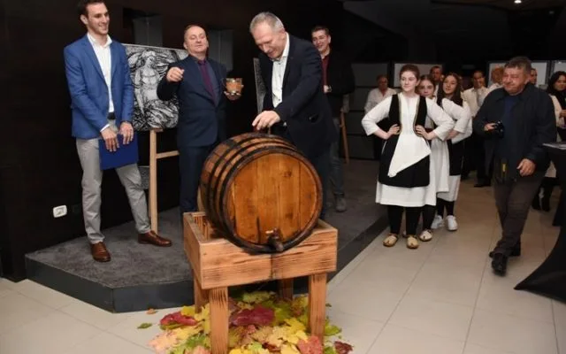 Završnica „Dana Matice hrvatske u Brotnju“ i „Kušanje mladog vina“ donose bogat kulturni program